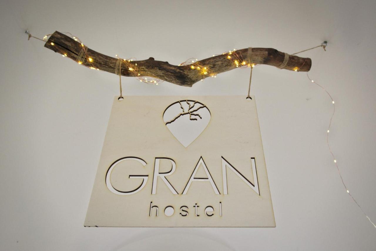 Gran Hostel 班斯卡-比斯特里察 外观 照片