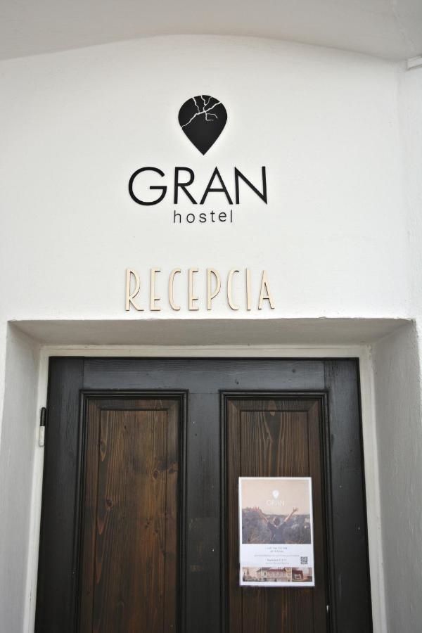 Gran Hostel 班斯卡-比斯特里察 外观 照片