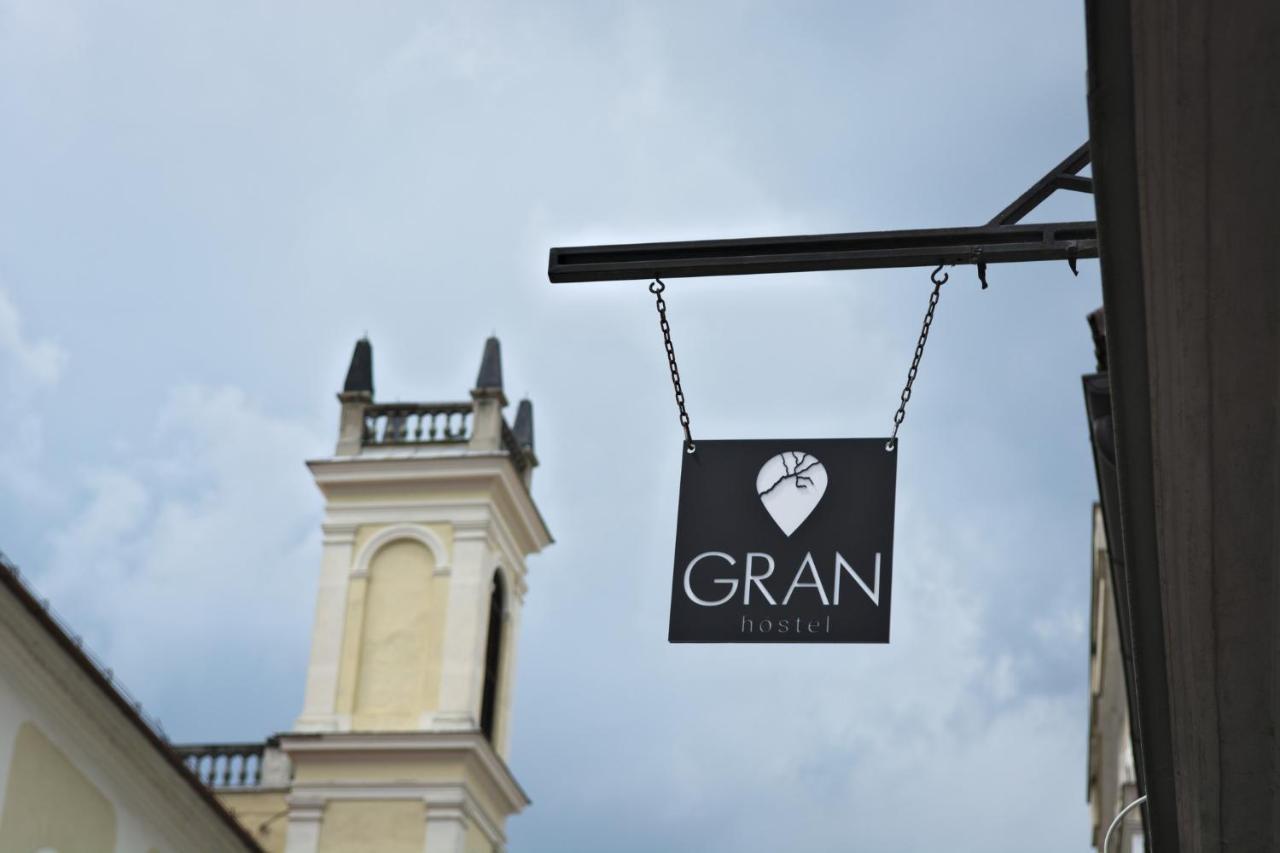Gran Hostel 班斯卡-比斯特里察 外观 照片