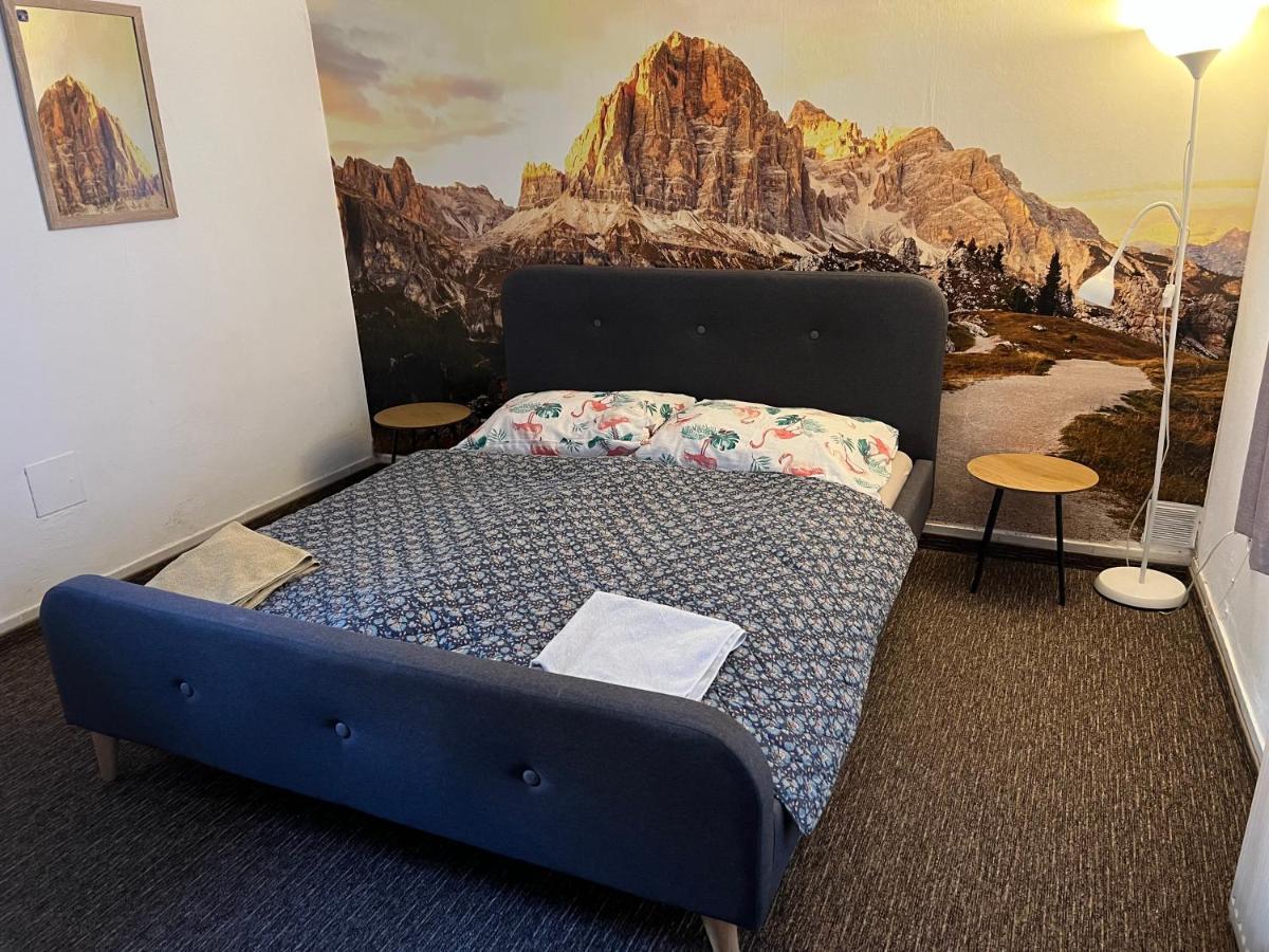 Gran Hostel 班斯卡-比斯特里察 外观 照片